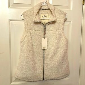 Women’s medium Dylan Vest